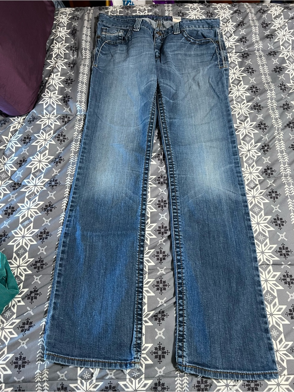 Women's Flared Blue Denim Jeans - Mid Wash